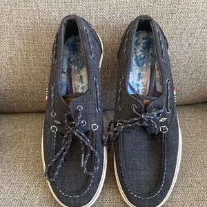 Women’s  Guy Harvey Canvas Boat Shoe size 10
